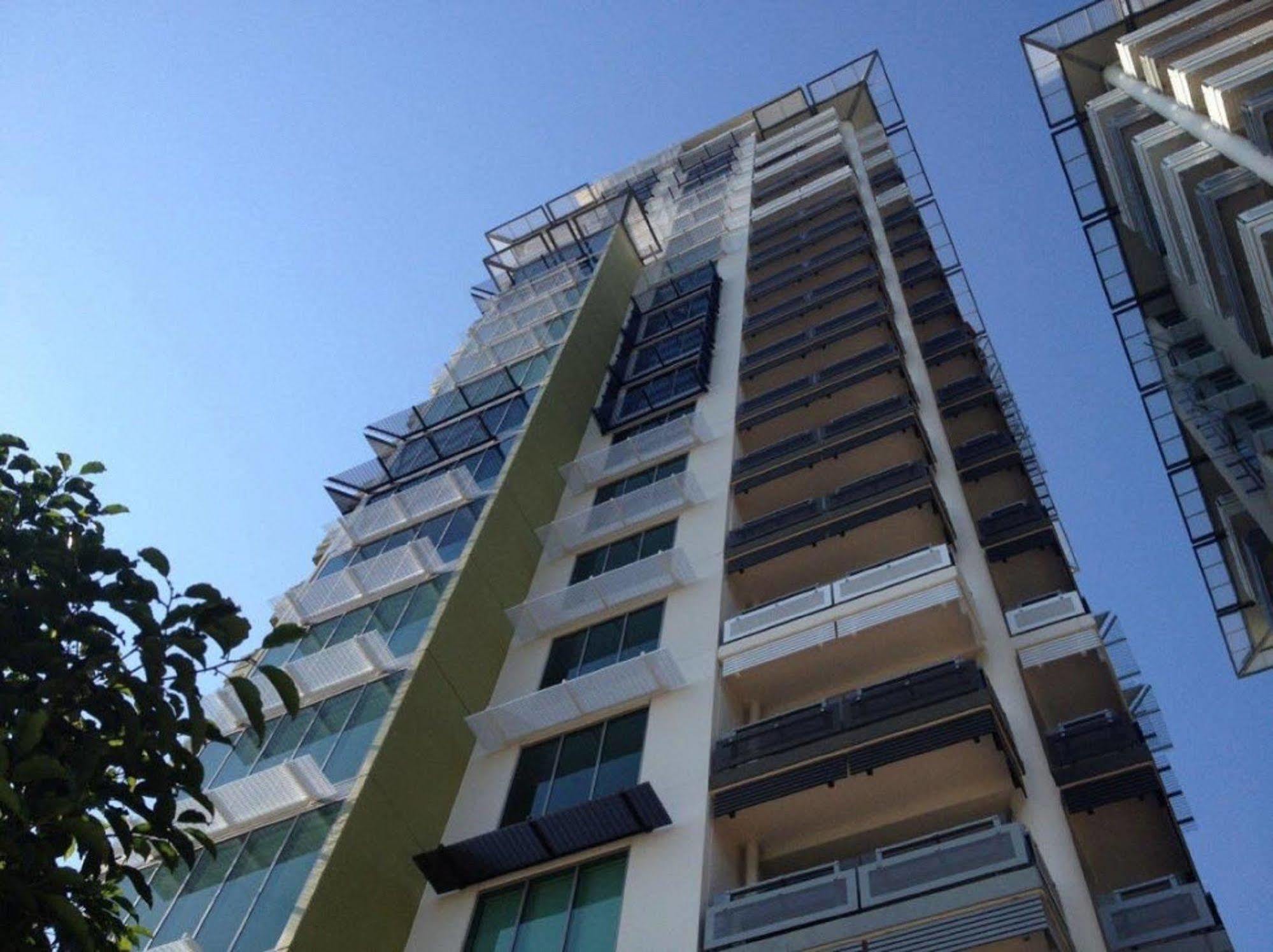 Appartement One30 Esplanade à Darwin Extérieur photo